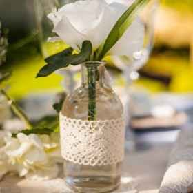 Le ruban adhésif 4cm en dentelle ivoire