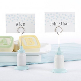 Le marque place biberon bleu