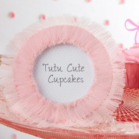 Le cadre porte nom tutu