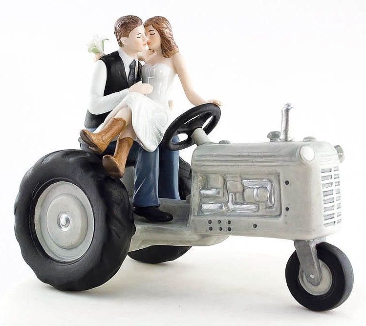 Figurine De Gateau Mariage Tracteur Pour Theme Campagnard Figurine De Gateau Mariage Tracteur Pour Theme Campagnard