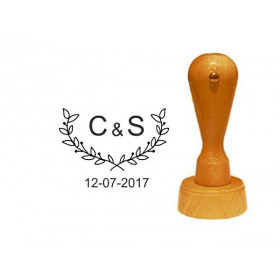 Le tampon personnalisé coeur fléché