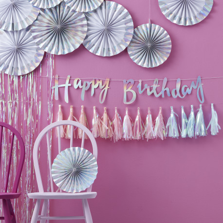 La guirlande happy birthday iridescent La guirlande happy birthday iridescent