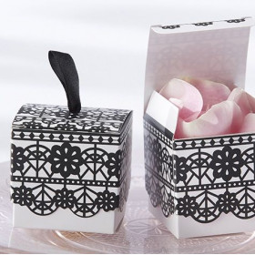 La boîte à dragées dentelle noire