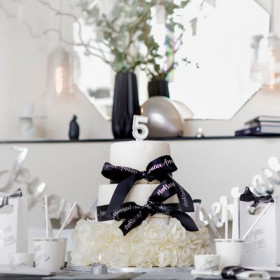 Les bougie joyeux anniversaire argent