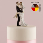La figurine de mariage baiser fougueux en porcelaine