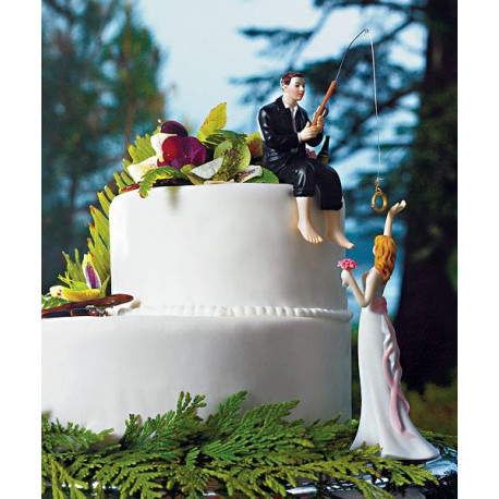https://cdn.decorationsdemariage.fr/2921-large_default/la-figurine-de-mariage-le-marie-a-la-peche-humoristique.jpg