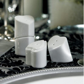 Le set salière et poivrière coeur