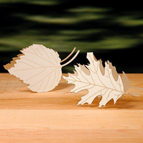 Les 4 marque-places feuilles d'arbre en dentelle de papier