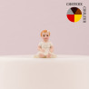 La figurine du bébé fille assis 0
