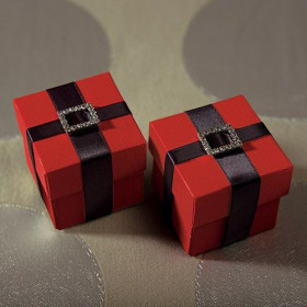 Les 3 boucles strass pour ruban