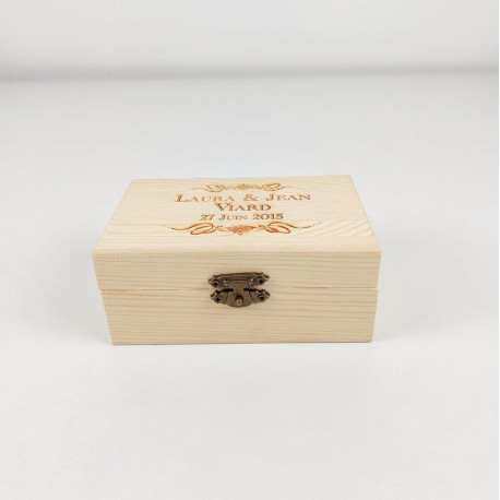 Le coffret porte alliances personannalisé