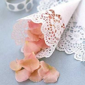 Napperon papier dentelle